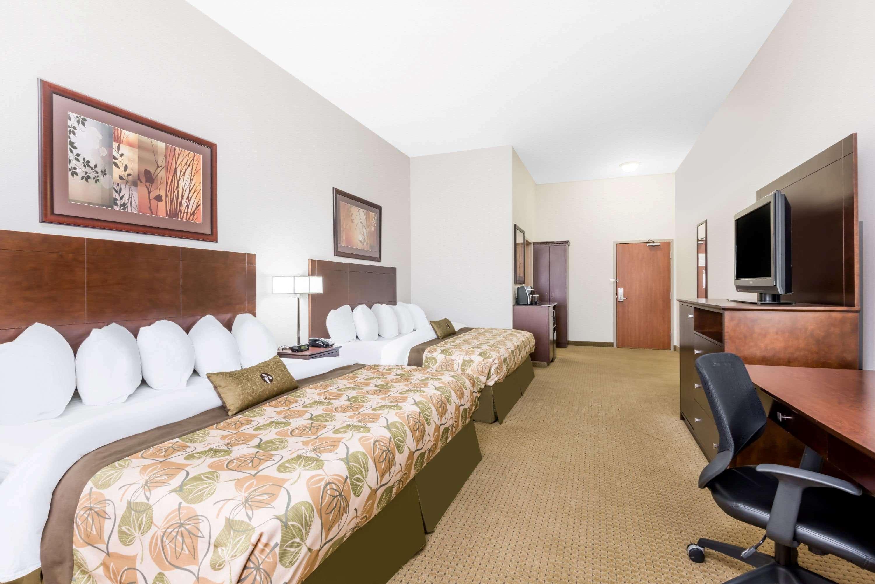 Hotel Ramada By Wyndham Olds Zewnętrze zdjęcie